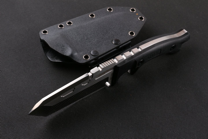 Dwaine.carrllo Tough guy fixed blade knife UD402391